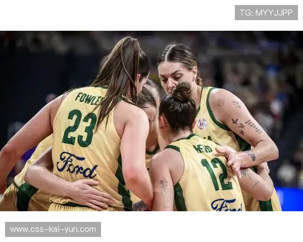 女篮外线三连击，现场瞬间沸腾：体育盛宴背后的激情与魅力